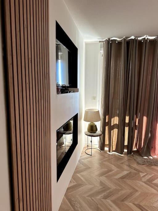 Appartement Cosy Avec Balcon Et Piscine 贝桑松 外观 照片